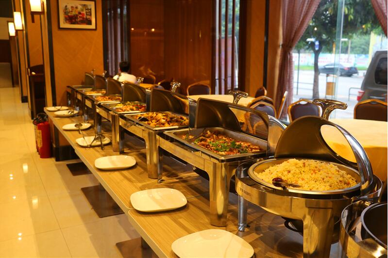 學生就餐環(huán)境 學生就餐環(huán)境