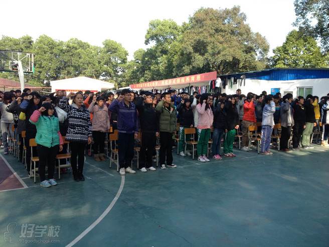 肇慶新視角高考培訓(xùn)學(xué)校學(xué)員風(fēng)采 肇慶新視角高考培訓(xùn)學(xué)校學(xué)員風(fēng)采