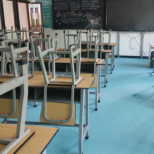 教室環(huán)境.jpg 教室環(huán)境.jpg