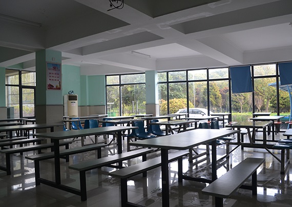 DSC_0074.jpg DSC_0074.jpg