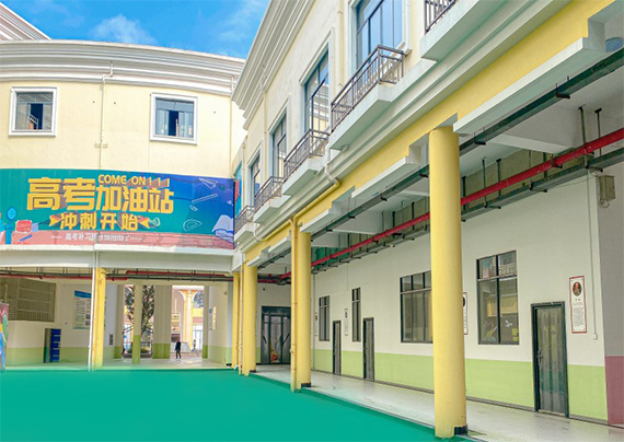 校園環境.jpg 校園環境.jpg